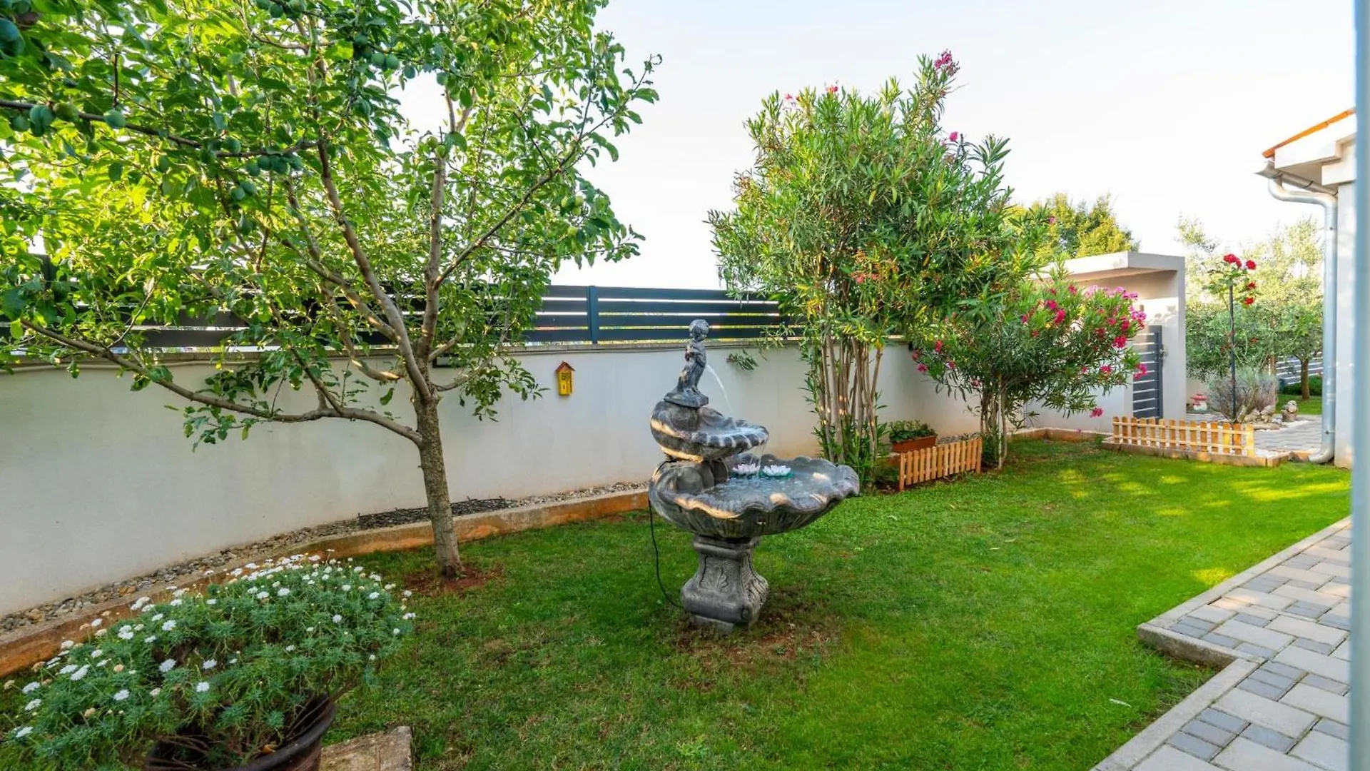 House Adeo With Private Pool, Pula Βίλα Κροατία