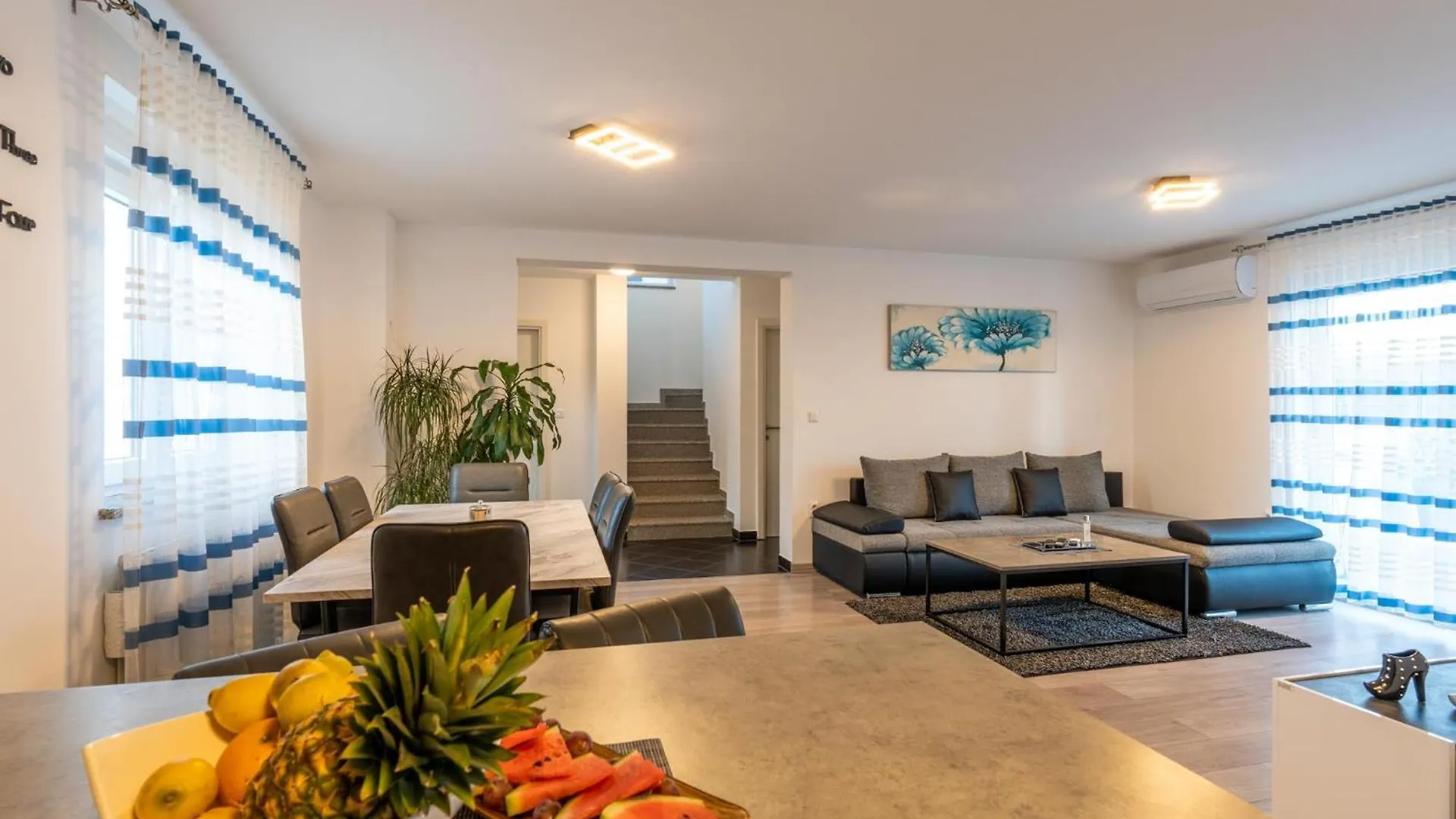 House Adeo With Private Pool, Pula Βίλα