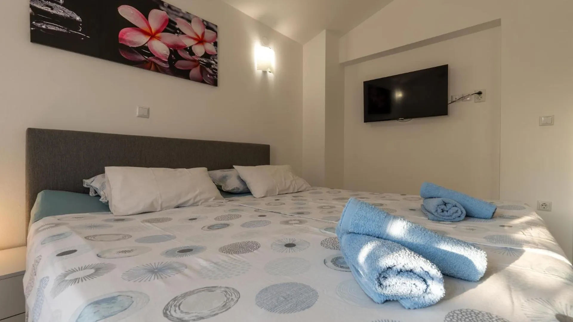 House Adeo With Private Pool, Pula Βίλα