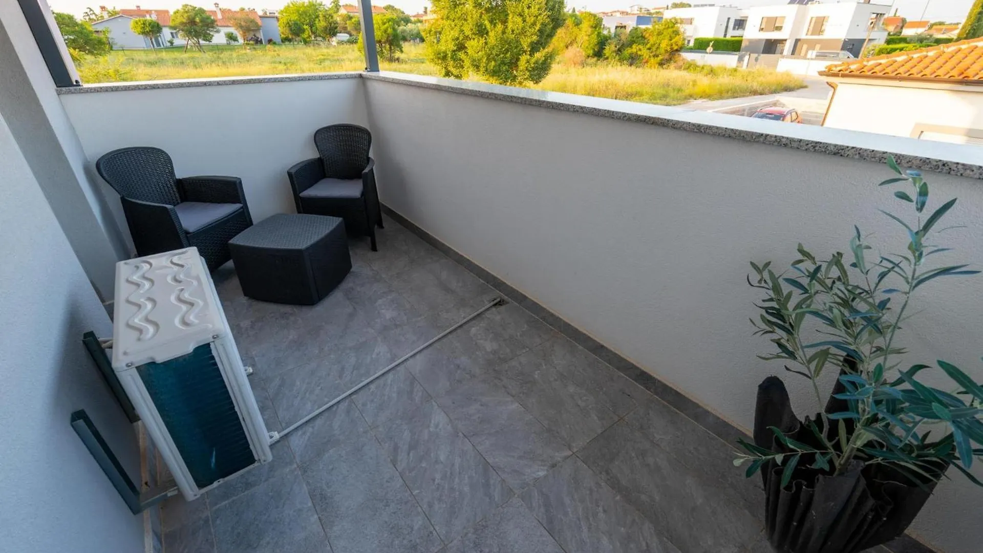 House Adeo With Private Pool, Pula Βίλα