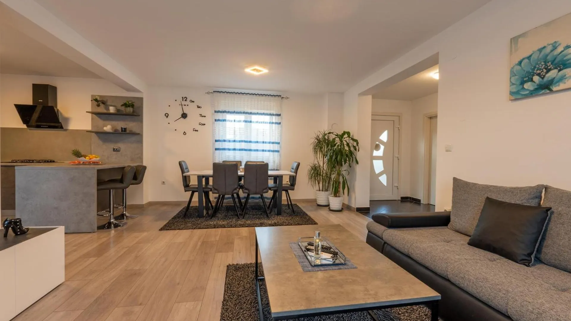 House Adeo With Private Pool, Pula Βίλα